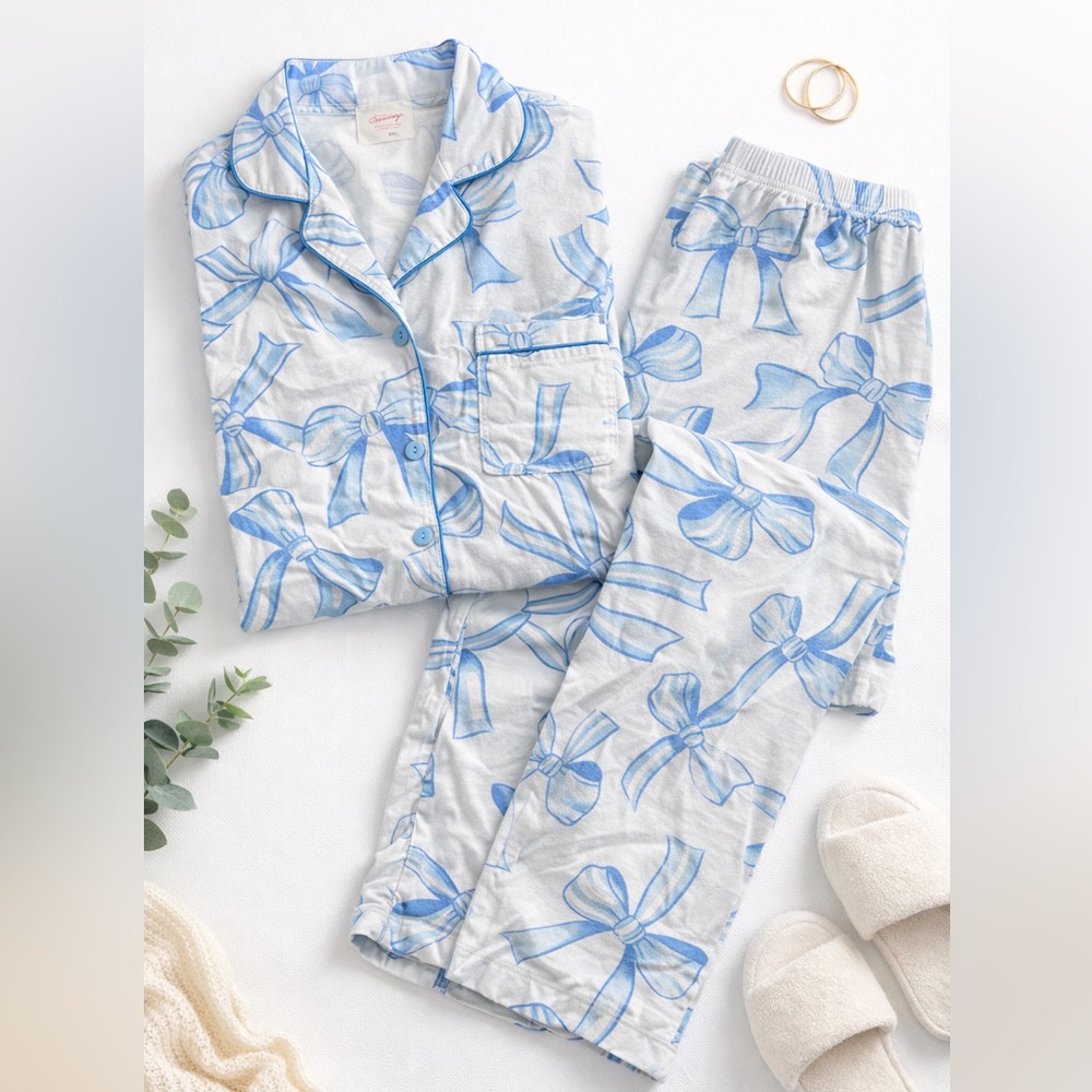 Elegant Blue Bow Women's Pajama Set